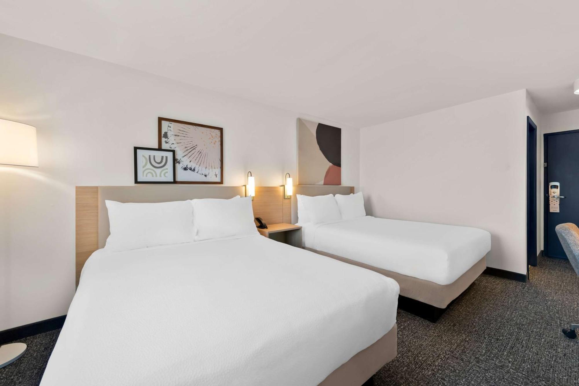 Spark By Hilton Norfolk Eksteriør billede