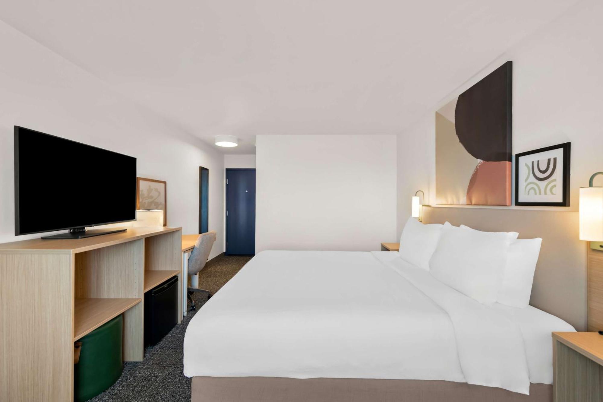 Spark By Hilton Norfolk Eksteriør billede